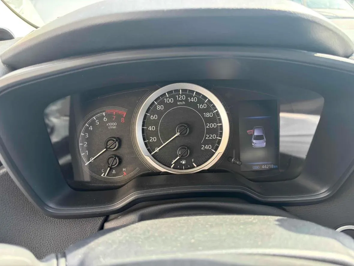 2023 Toyota Corolla 1.2T 116HP L4 CVT,autocango,china used car exporter,china ev exporter,chinese used car exporter,chinese used ev exporter