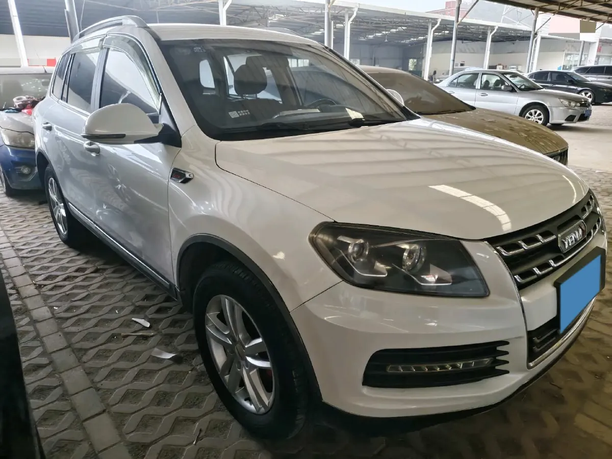 2017 Yema T70 1.5T 156HP L4 5MT,autocango,china used car exporter,china ev exporter,chinese used car exporter,chinese used ev exporter