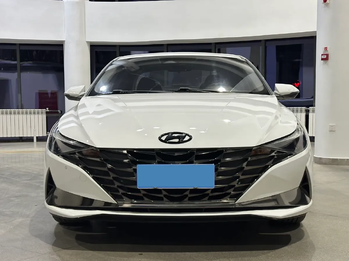 2021 Hyundai Elantra 1.5L 115HP L4 CVT,autocango,china used car exporter,china ev exporter,chinese used car exporter,chinese used ev exporter