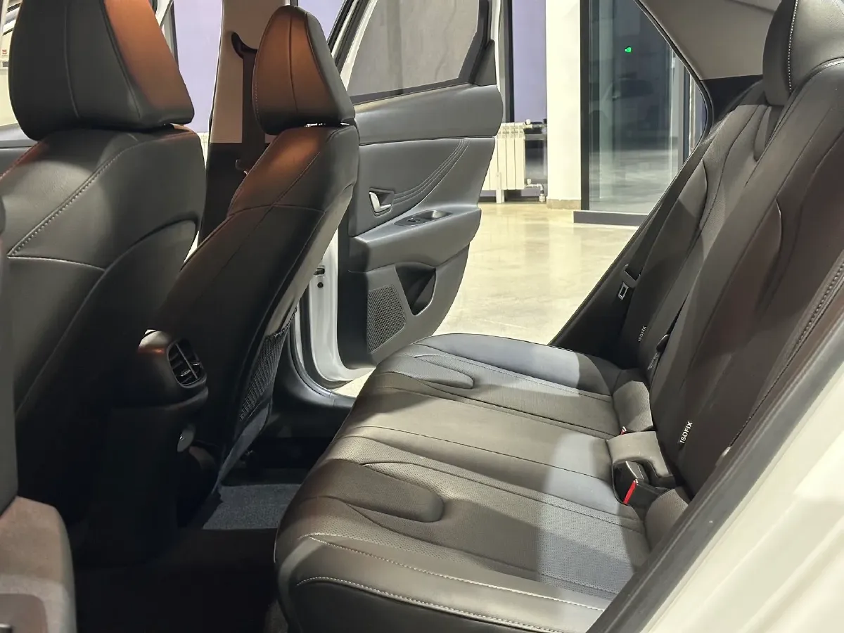 2021 Hyundai Elantra 1.5L 115HP L4 CVT,autocango,china used car exporter,china ev exporter,chinese used car exporter,chinese used ev exporter