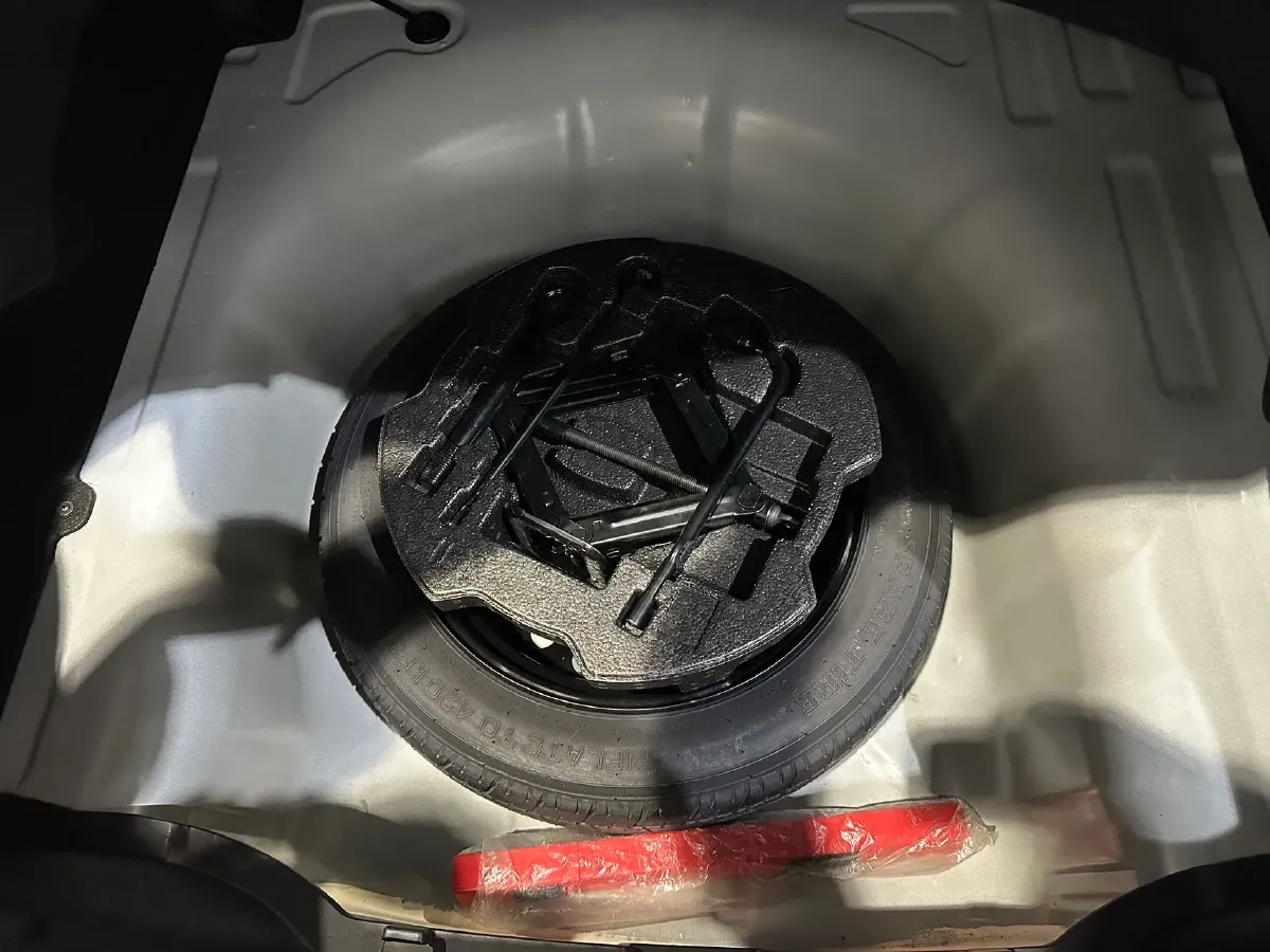 2021 Hyundai Elantra 1.5L 115HP L4 CVT,autocango,china used car exporter,china ev exporter,chinese used car exporter,chinese used ev exporter