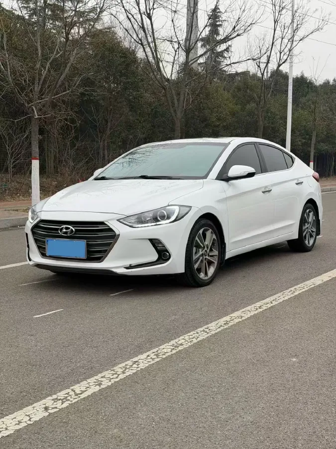 2016 Hyundai Elantra 1.6L 130HP L4 6AT,autocango,china used car exporter,china ev exporter,chinese used car exporter,chinese used ev exporter