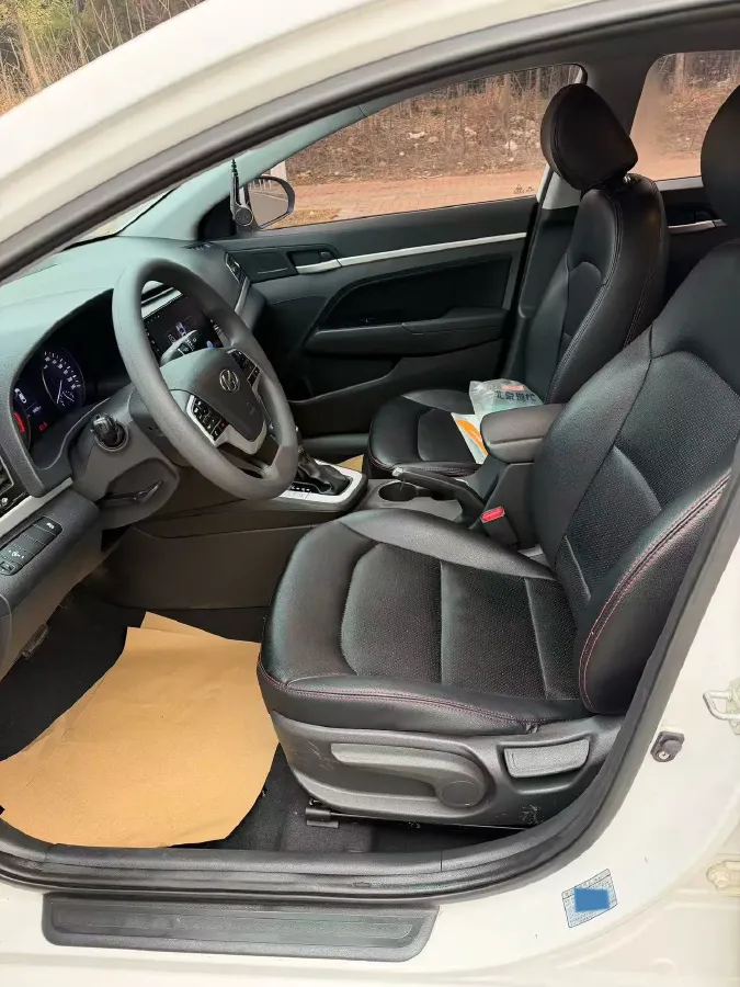 2016 Hyundai Elantra 1.6L 130HP L4 6AT,autocango,china used car exporter,china ev exporter,chinese used car exporter,chinese used ev exporter
