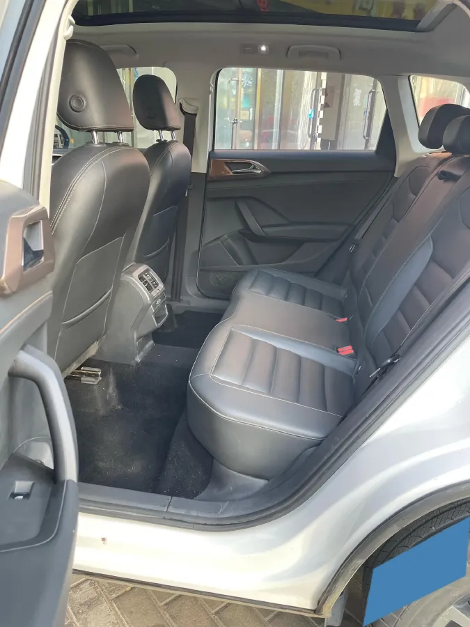 2020 Volkswagen Tharu 1.4T 150HP L4 7DCT,autocango,china used car exporter,china ev exporter,chinese used car exporter,chinese used ev exporter