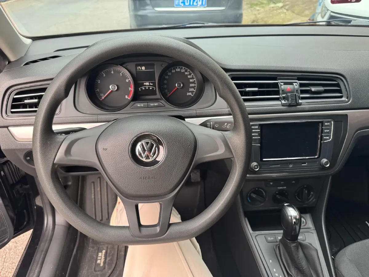 2019 ChangAn Eado XT 1.6L 128HP L4 6AT,autocango,china used car exporter,china ev exporter,chinese used car exporter,chinese used ev exporter