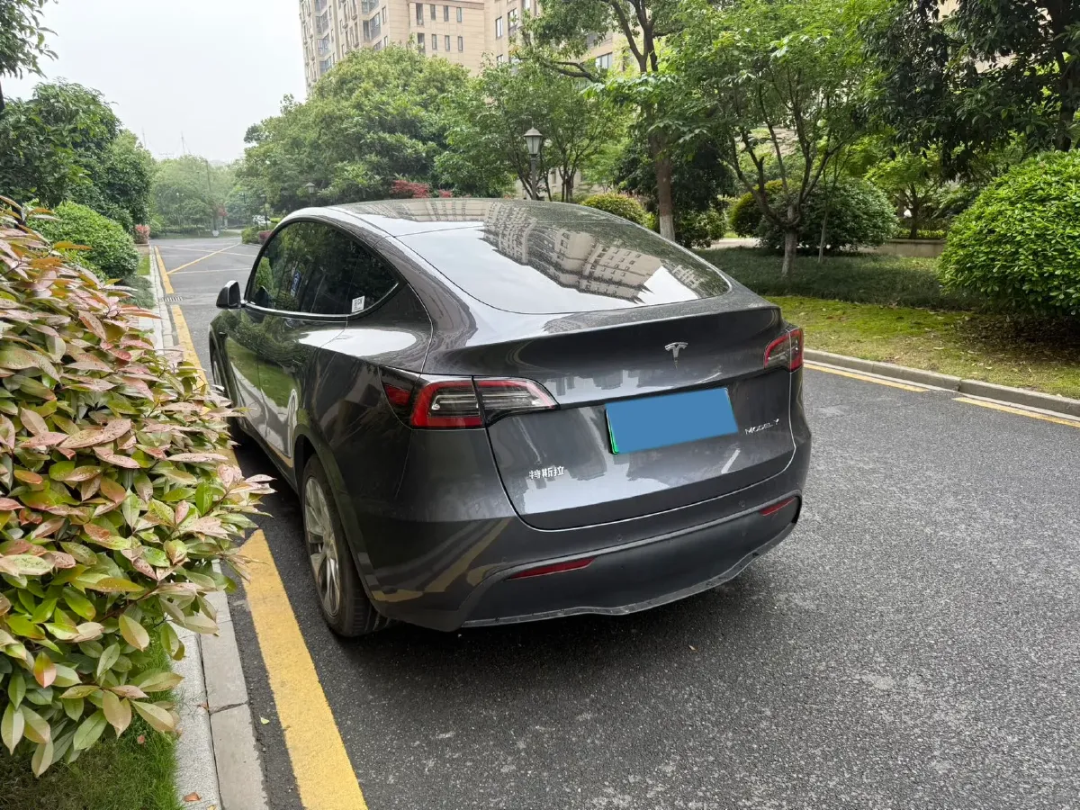2022 Tesla Model Y BEV 60KWH,autocango,china used car exporter,china ev exporter,chinese used car exporter,chinese used ev exporter