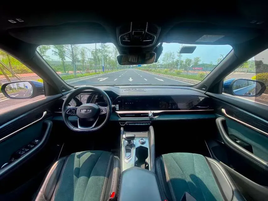 2021 Geely Monjaro 2.0T 238HP L4 8AT,autocango,china used car exporter,china ev exporter,chinese used car exporter,chinese used ev exporter