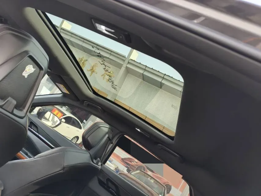 2022 ChangAn UNI-V 1.5T 188HP L4 7DCT,autocango,china used car exporter,china ev exporter,chinese used car exporter,chinese used ev exporter