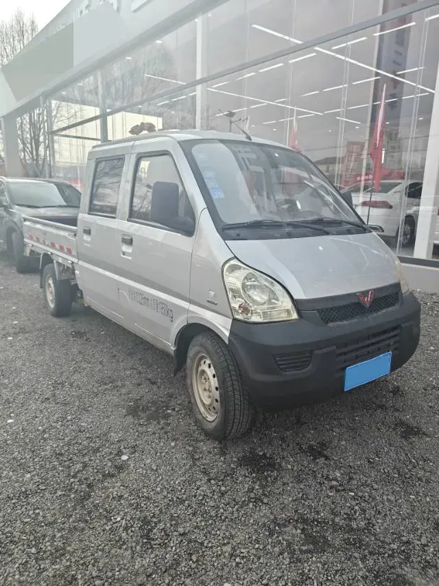 2019 WuLing RongGuang Mini Truck 1.5L 107HP L4 5MT,autocango,china used car exporter,china ev exporter,chinese used car exporter,chinese used ev exporter