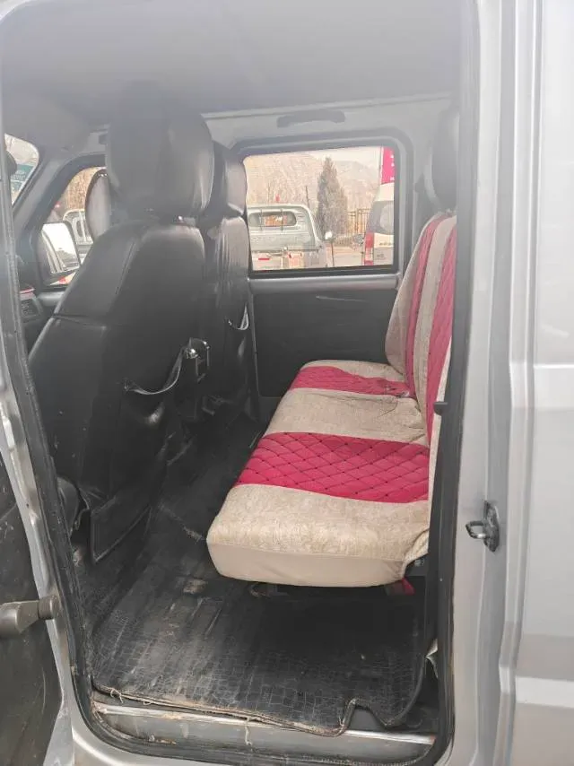 2019 WuLing RongGuang Mini Truck 1.5L 107HP L4 5MT,autocango,china used car exporter,china ev exporter,chinese used car exporter,chinese used ev exporter