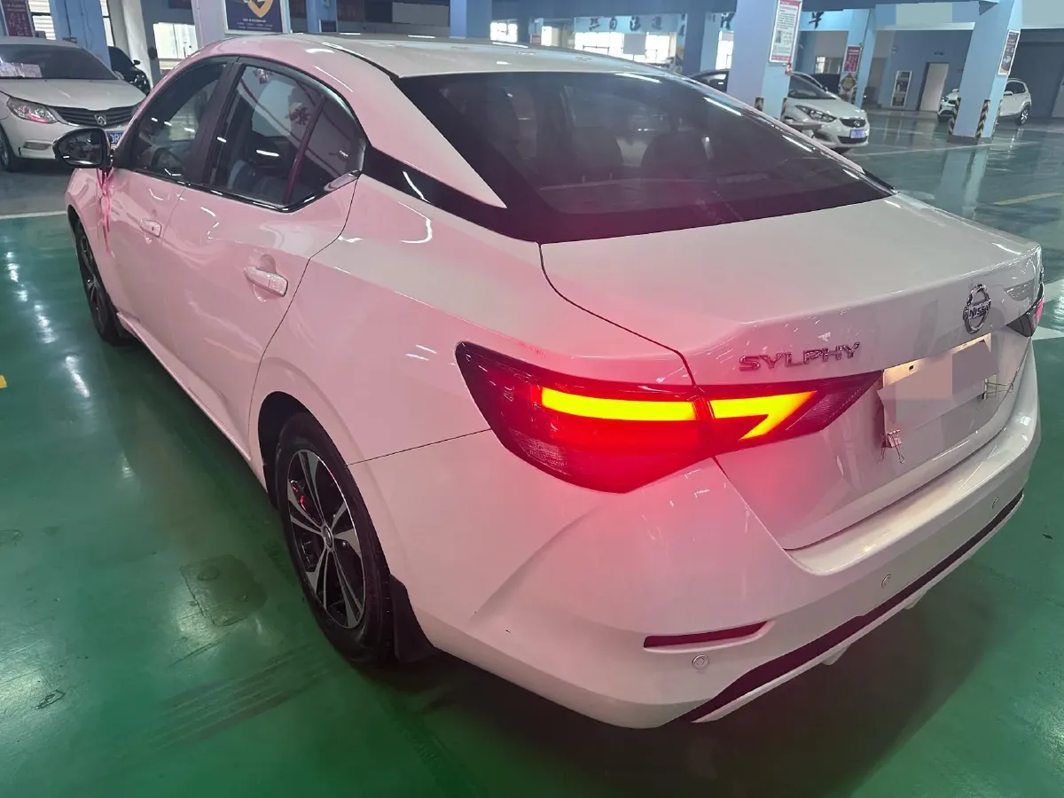 2021 Nissan Sylphy 1.6L 135HP L4 CVT,autocango,china used car exporter,china ev exporter,chinese used car exporter,chinese used ev exporter