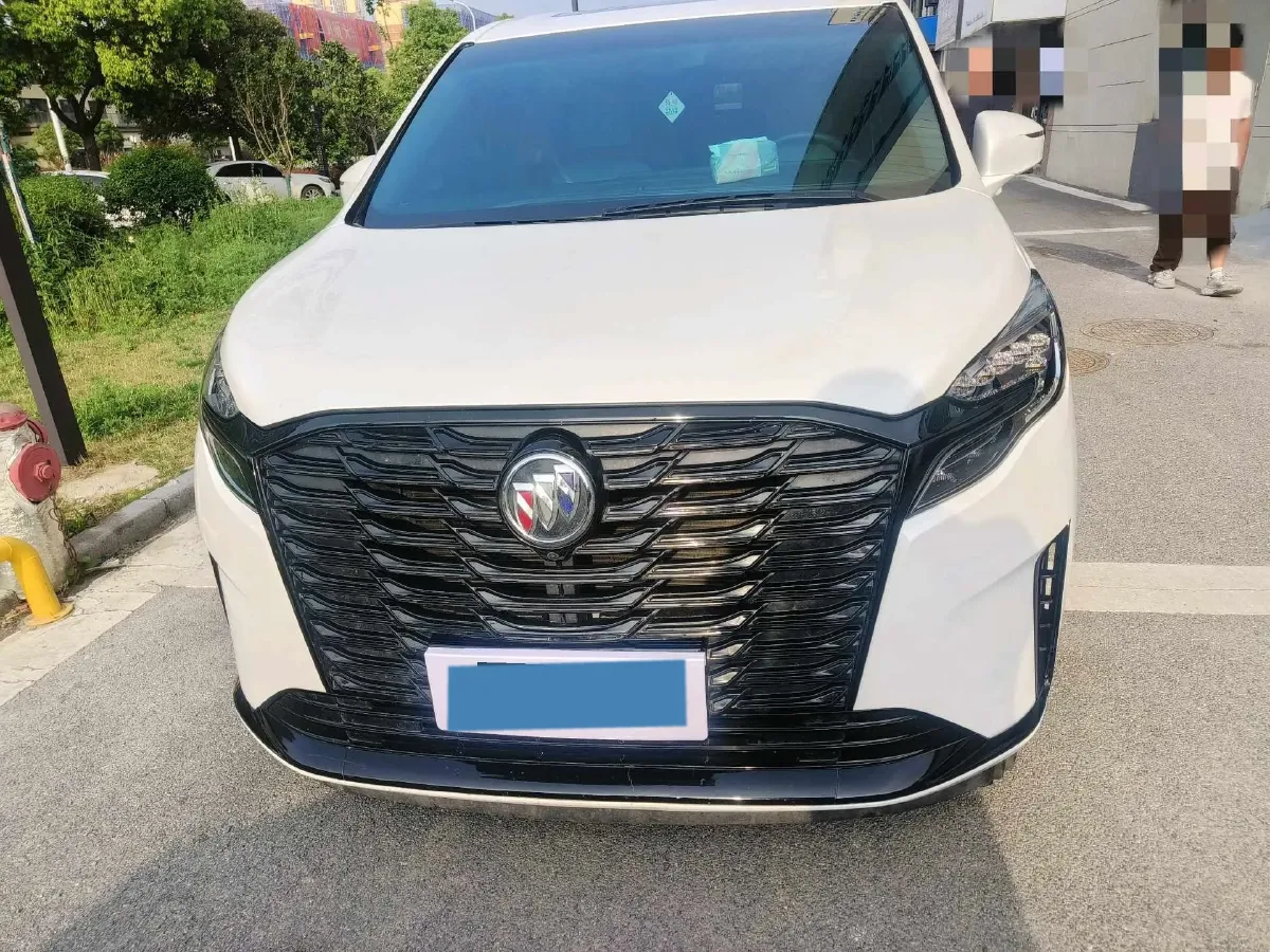 2023 Buick GL8 2.0T 237HP L4 9AT,autocango,china used car exporter,china ev exporter,chinese used car exporter,chinese used ev exporter