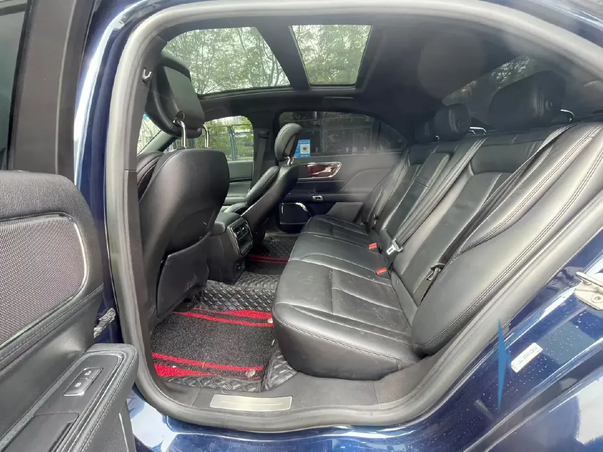 2017 Lincoln Continental 2.0T 261HP L4 6AT,autocango,china used car exporter,china ev exporter,chinese used car exporter,chinese used ev exporter