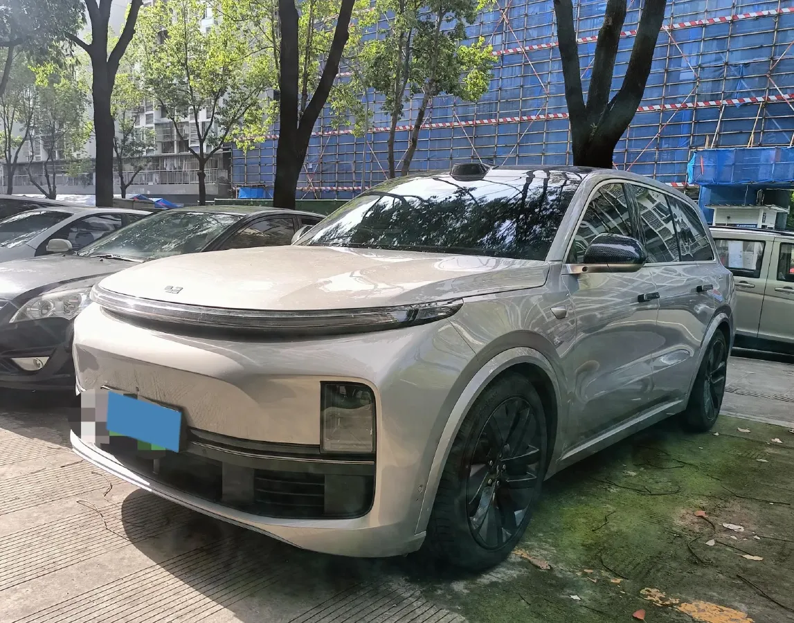 2022 Li L9 Range Extended 154HP REEV 42.6KWH,autocango,china used car exporter,china ev exporter,chinese used car exporter,chinese used ev exporter