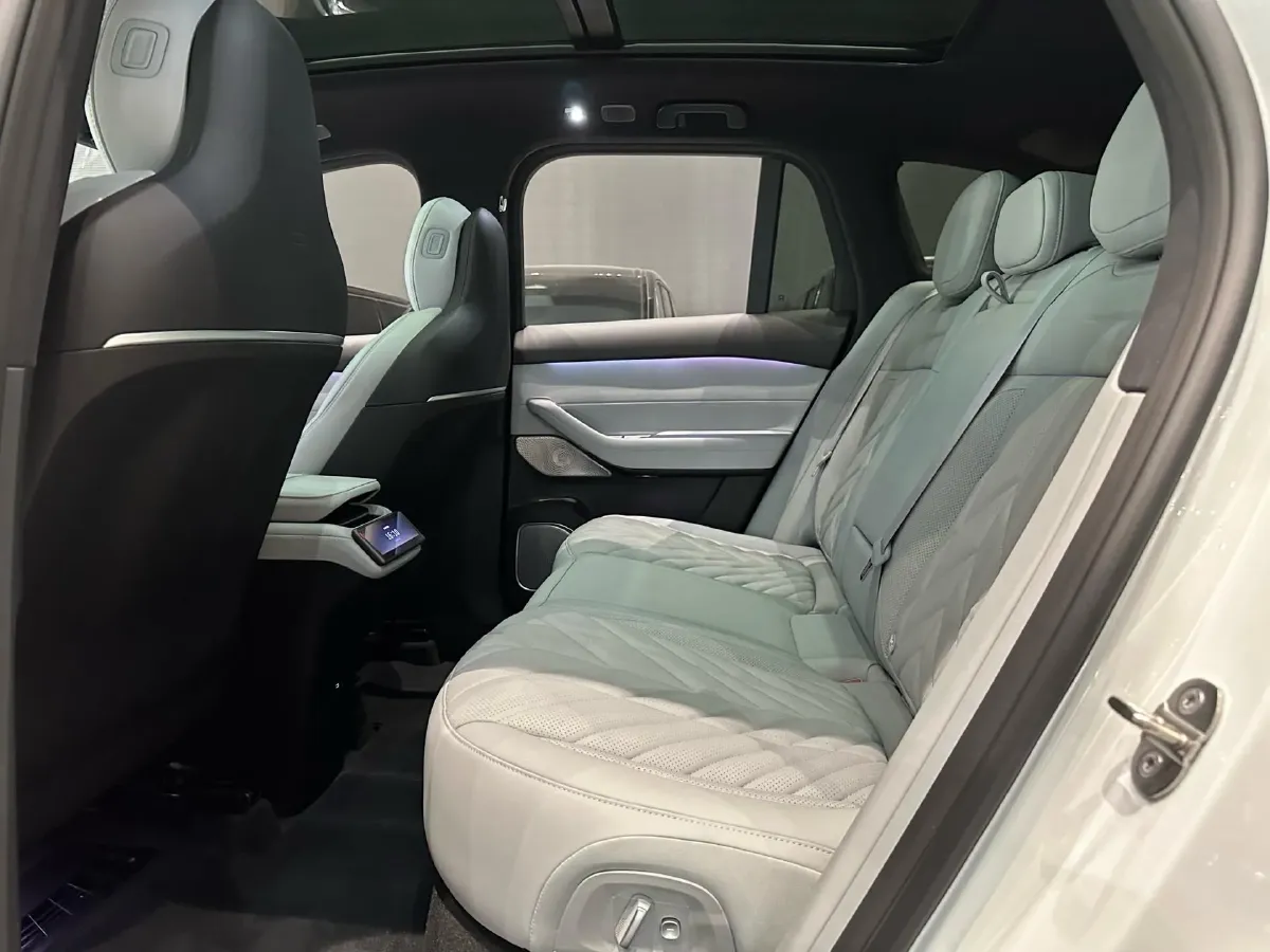 2026 BMW i3 BEV,autocango,china used car exporter,china ev exporter,chinese used car exporter,chinese used ev exporter