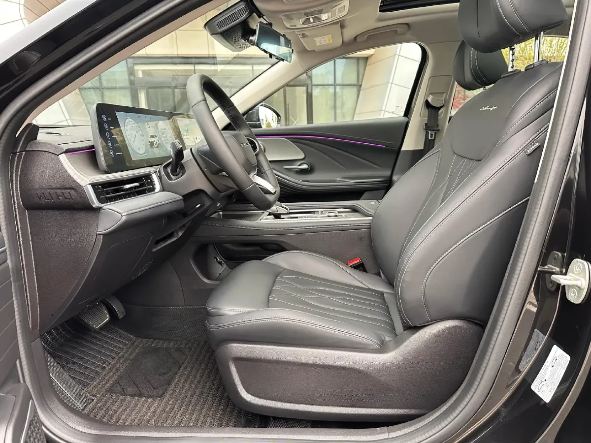 2025 Chery Arrizo 8 1.6T 197HP L4 7DCT,autocango,china used car exporter,china ev exporter,chinese used car exporter,chinese used ev exporter