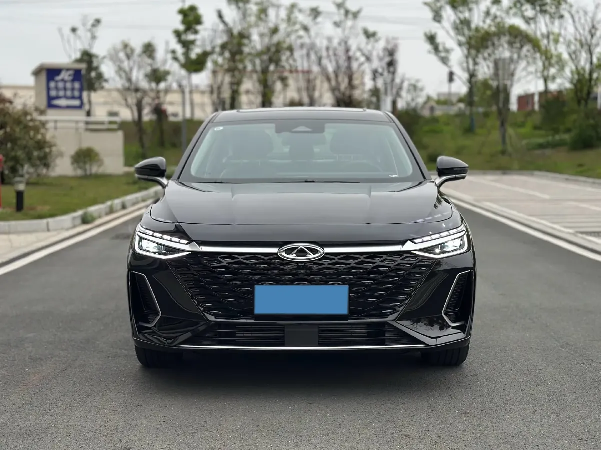 2025 Chery Arrizo 8 1.6T 197HP L4 7DCT,autocango,china used car exporter,china ev exporter,chinese used car exporter,chinese used ev exporter