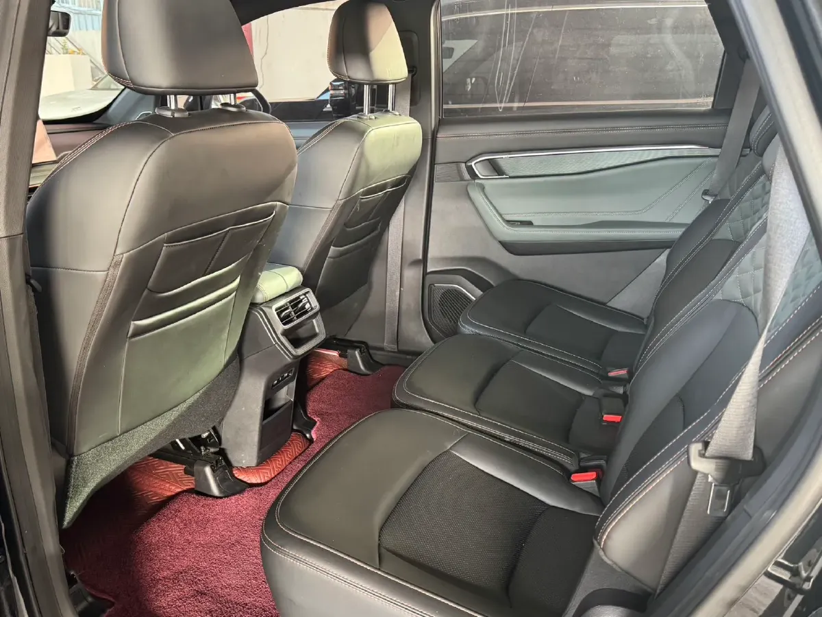 2023 Geely Okavango L 2.0T 218HP L4 7DCT,autocango,china used car exporter,china ev exporter,chinese used car exporter,chinese used ev exporter