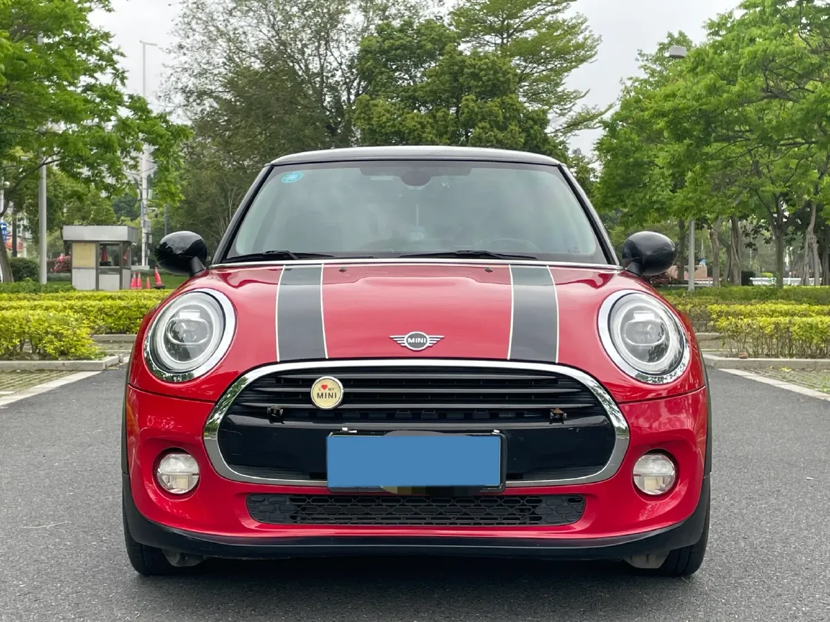 2019 MINI MINI 1.5T 136HP L3 7DCT,autocango,china used car exporter,china ev exporter,chinese used car exporter,chinese used ev exporter