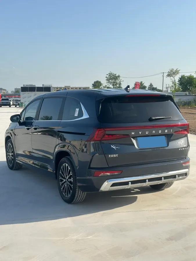 2024 Hyundai Custo 2.0T 236HP L4 8AT,autocango,china used car exporter,china ev exporter,chinese used car exporter,chinese used ev exporter