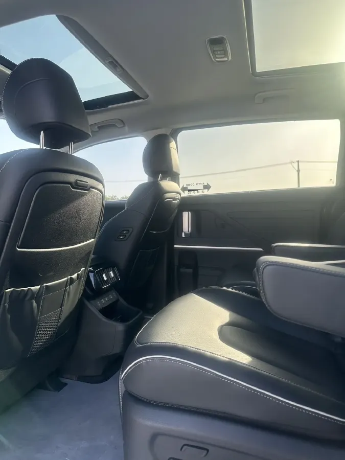 2024 Hyundai Custo 2.0T 236HP L4 8AT,autocango,china used car exporter,china ev exporter,chinese used car exporter,chinese used ev exporter