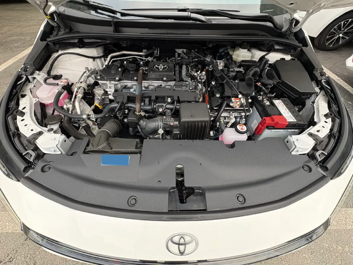 2024 Toyota Corolla 1.8L 98HP L4 E-CVT Hybrid,autocango,china used car exporter,china ev exporter,chinese used car exporter,chinese used ev exporter