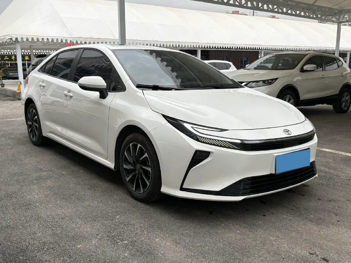 2024 Toyota Corolla 1.8L 98HP L4 E-CVT Hybrid,autocango,china used car exporter,china ev exporter,chinese used car exporter,chinese used ev exporter