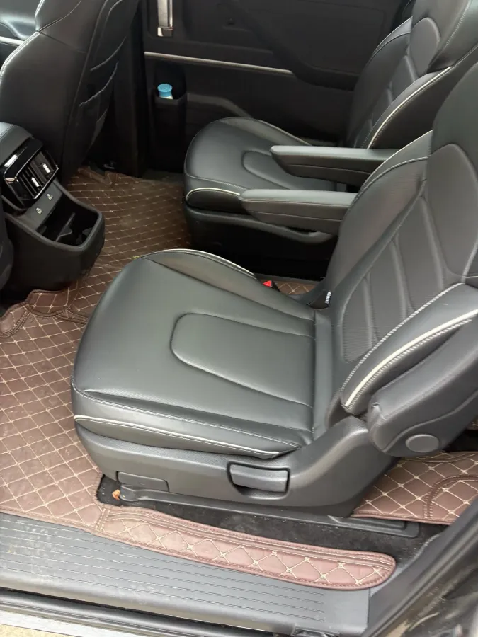 2024 Hyundai Custo 1.5T 170HP L4 8AT,autocango,china used car exporter,china ev exporter,chinese used car exporter,chinese used ev exporter