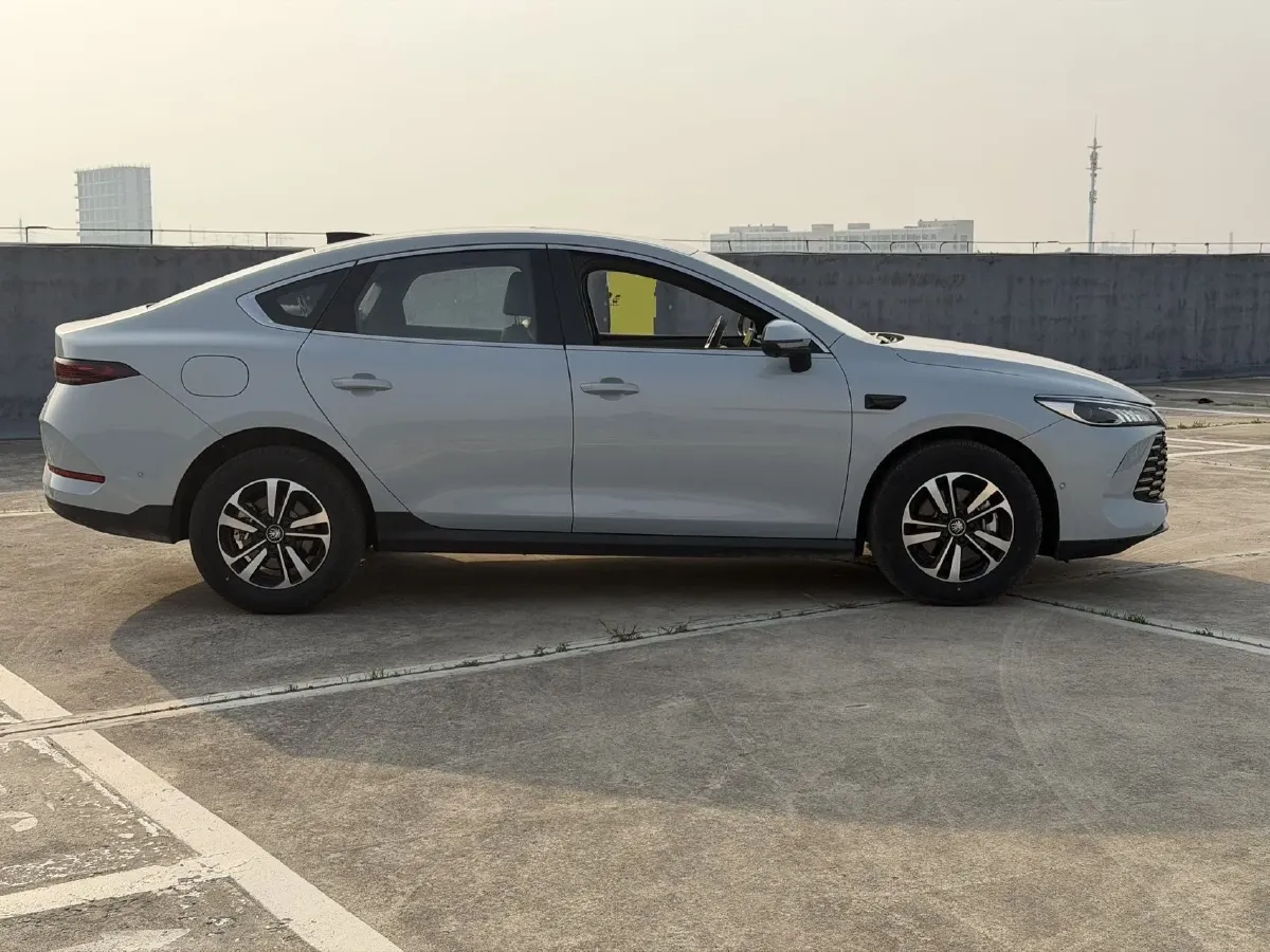 2025 BYD Qin Plus 1.5L 101HP L4 E-CVT PHEV 15.8KWH,autocango,china used car exporter,china ev exporter,chinese used car exporter,chinese used ev exporter
