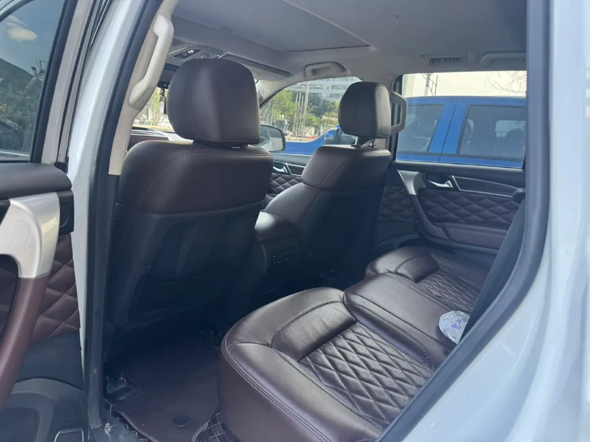 2022 Haval H9 2.0T 224HP L4 8AT,autocango,china used car exporter,china ev exporter,chinese used car exporter,chinese used ev exporter