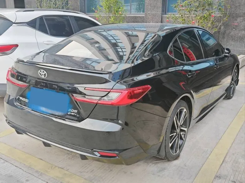 2026 Toyota Camry 2.0L 152HP L4 E-CVT Hybrid,autocango,china used car exporter,china ev exporter,chinese used car exporter,chinese used ev exporter