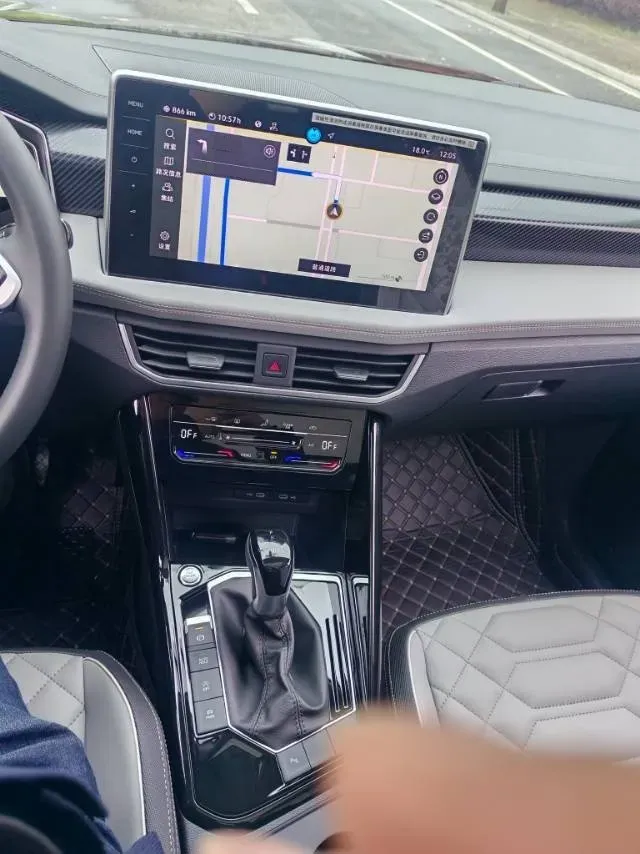 2026 Volkswagen Tayron 1.5T 160HP L4 7DCT,autocango,china used car exporter,china ev exporter,chinese used car exporter,chinese used ev exporter