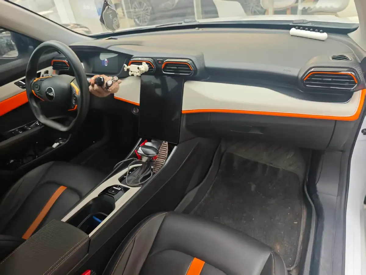 2023 DongFeng Aeolus YiXuan 1.5L 125HP L4 6DCT,autocango,china used car exporter,china ev exporter,chinese used car exporter,chinese used ev exporter