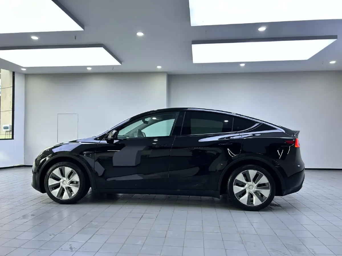 2021 Tesla Model Y BEV 60KWH,autocango,china used car exporter,china ev exporter,chinese used car exporter,chinese used ev exporter
