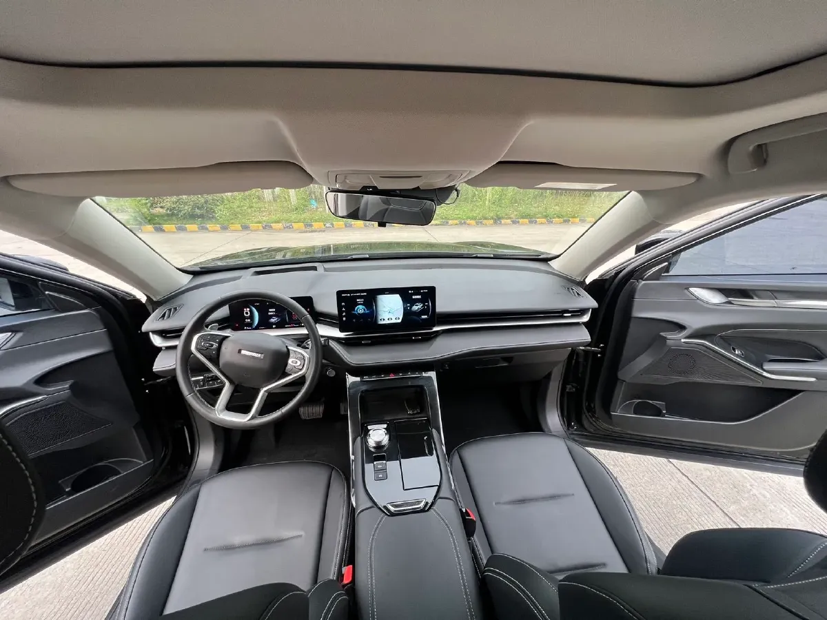 2021 Haval H6 1.5T 169HP L4 7DCT,autocango,china used car exporter,china ev exporter,chinese used car exporter,chinese used ev exporter