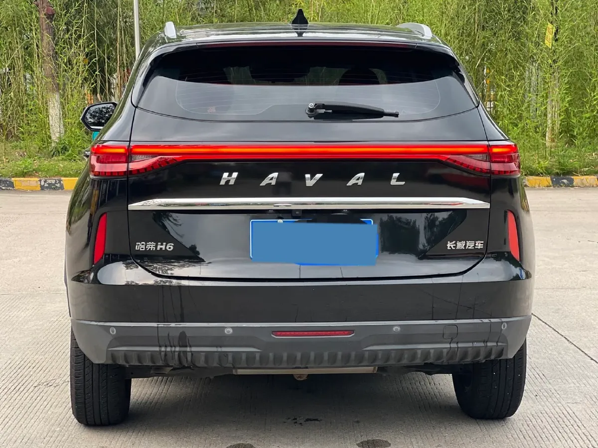 2021 Haval H6 1.5T 169HP L4 7DCT,autocango,china used car exporter,china ev exporter,chinese used car exporter,chinese used ev exporter