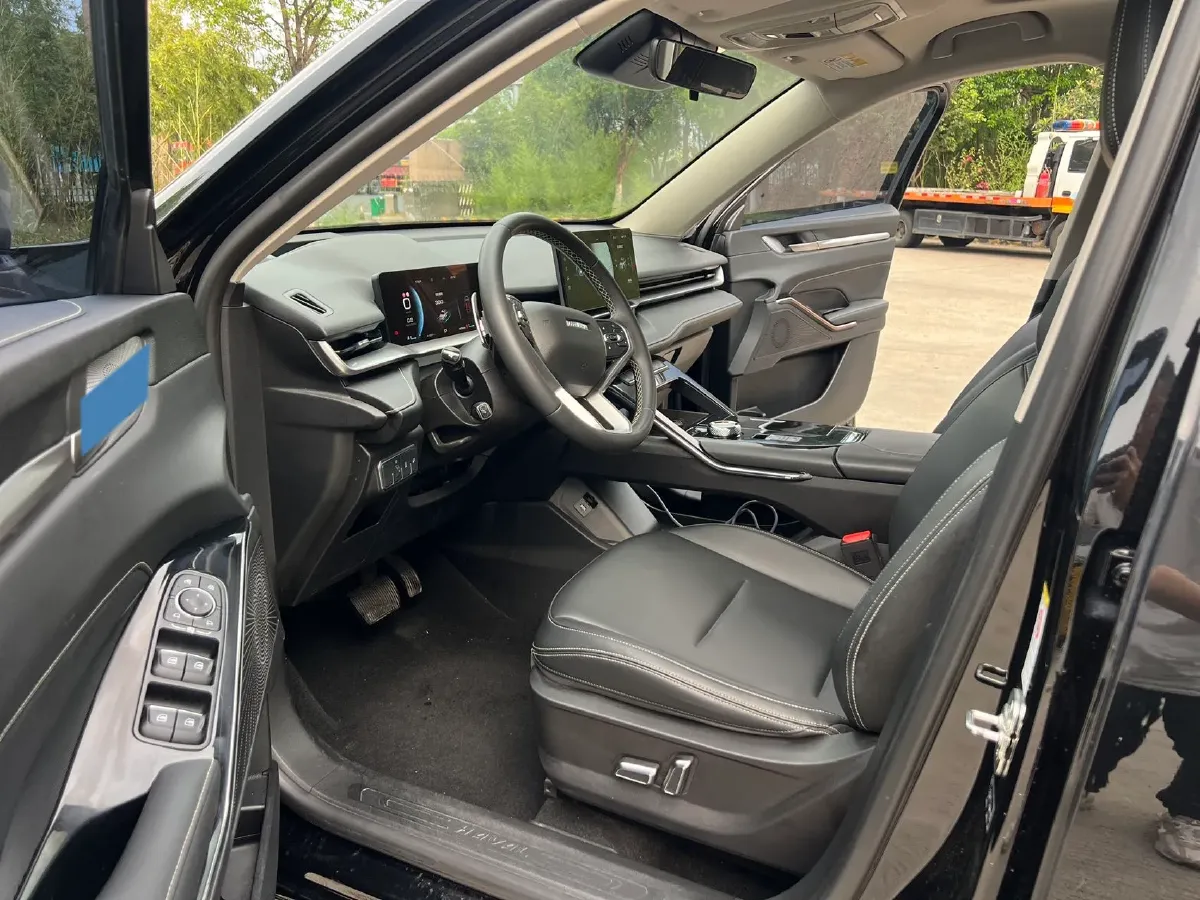 2021 Haval H6 1.5T 169HP L4 7DCT,autocango,china used car exporter,china ev exporter,chinese used car exporter,chinese used ev exporter