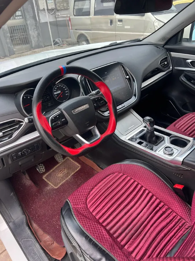 2020 Jetour X70 1.5T 156HP L4 6MT,autocango,china used car exporter,china ev exporter,chinese used car exporter,chinese used ev exporter