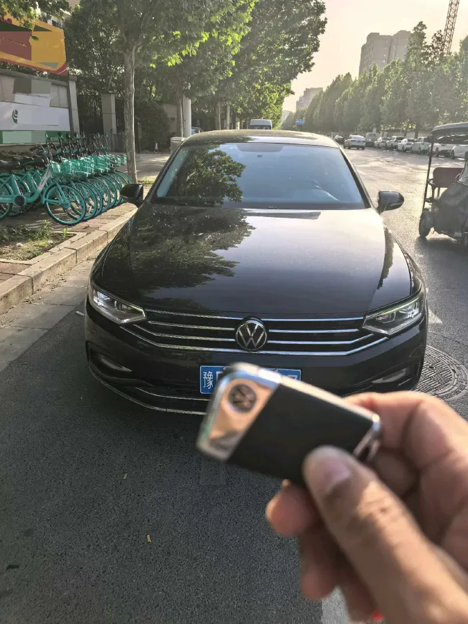 2020 Volkswagen Magotan 1.4T 150HP L4 7DCT,autocango,china used car exporter,china ev exporter,chinese used car exporter,chinese used ev exporter