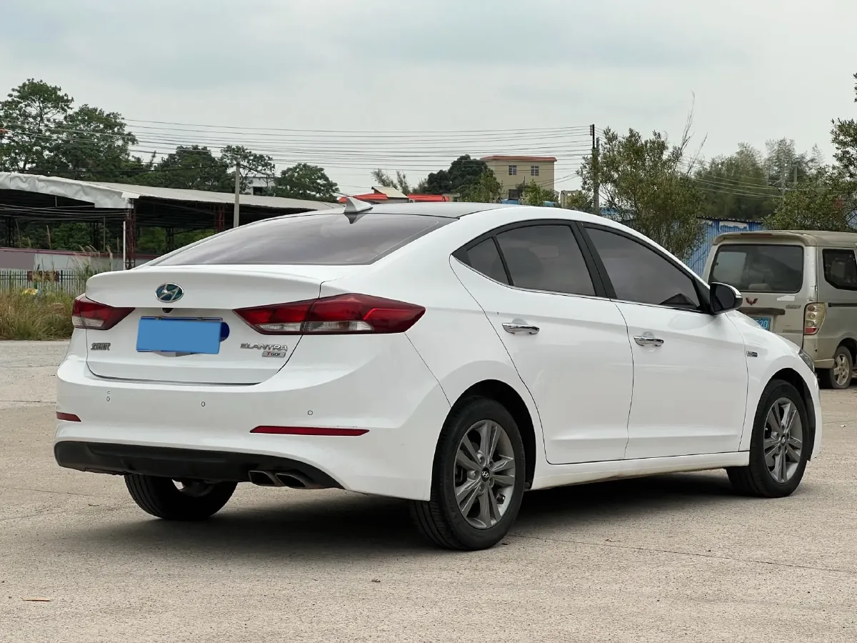 2018 Hyundai Elantra 1.4T 130HP L4 7DCT,autocango,china used car exporter,china ev exporter,chinese used car exporter,chinese used ev exporter