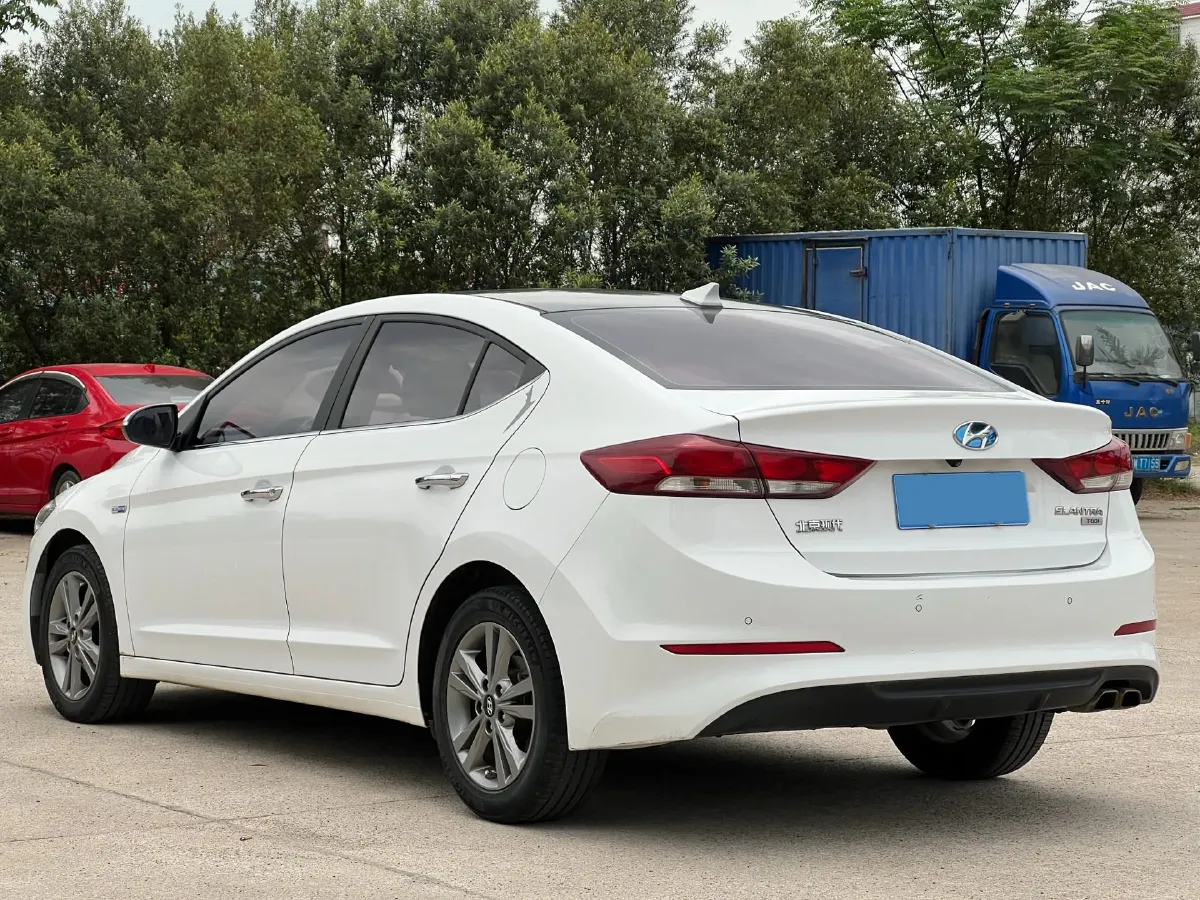 2018 Hyundai Elantra 1.4T 130HP L4 7DCT,autocango,china used car exporter,china ev exporter,chinese used car exporter,chinese used ev exporter