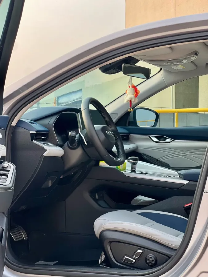 2021 Geely Preface 2.0T 190HP L4 7DCT,autocango,china used car exporter,china ev exporter,chinese used car exporter,chinese used ev exporter