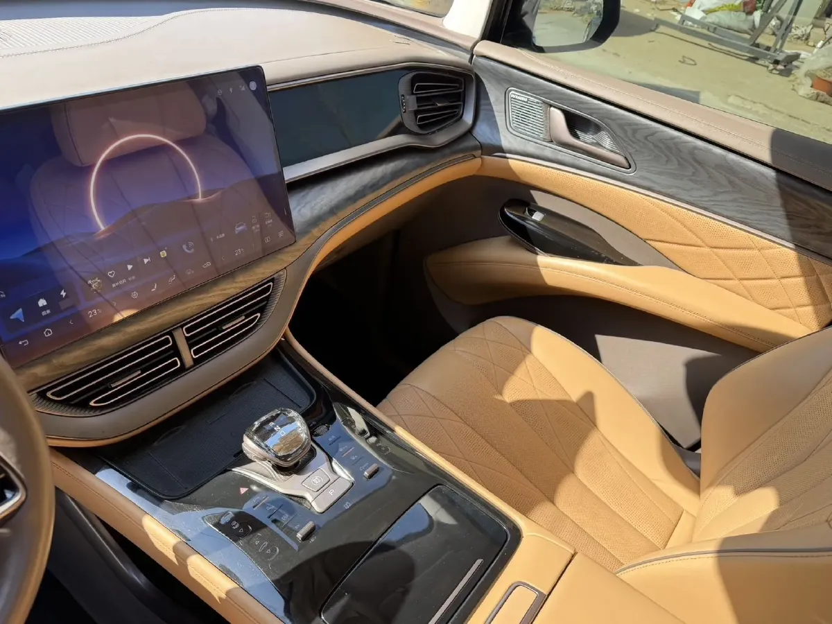 2022 HongQi HS7 3.0T 337HP V6 8AT,autocango,china used car exporter,china ev exporter,chinese used car exporter,chinese used ev exporter