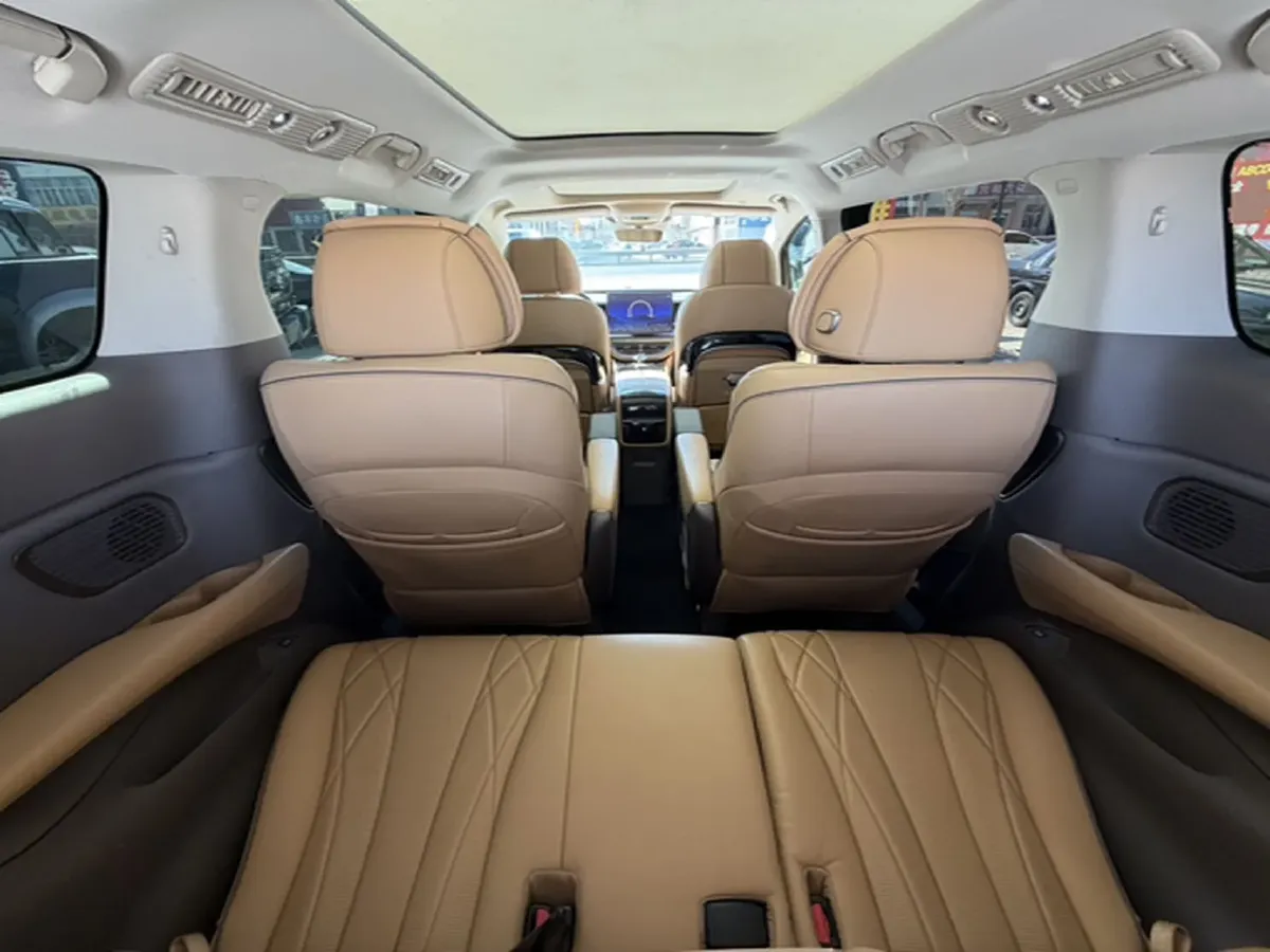 2022 HongQi HS7 3.0T 337HP V6 8AT,autocango,china used car exporter,china ev exporter,chinese used car exporter,chinese used ev exporter