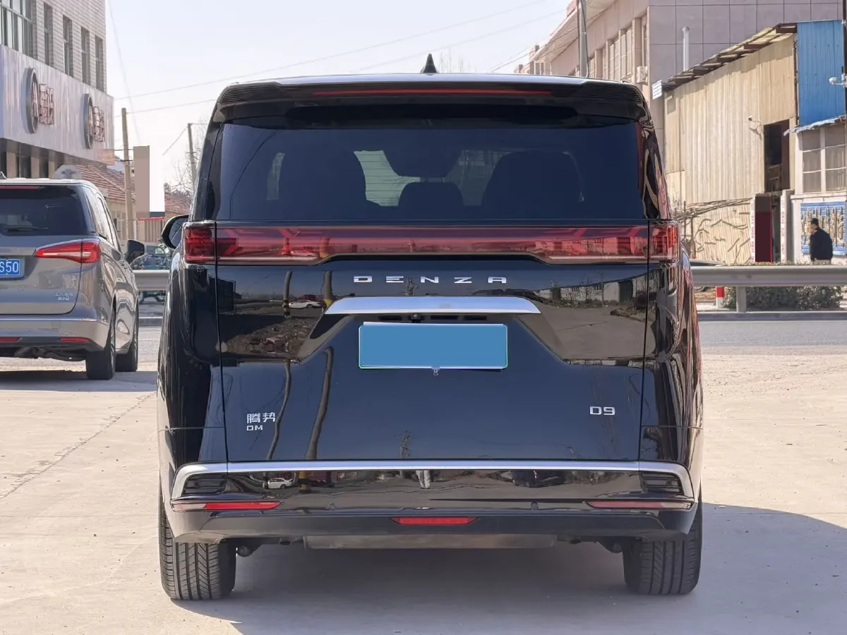 2022 HongQi HS7 3.0T 337HP V6 8AT,autocango,china used car exporter,china ev exporter,chinese used car exporter,chinese used ev exporter