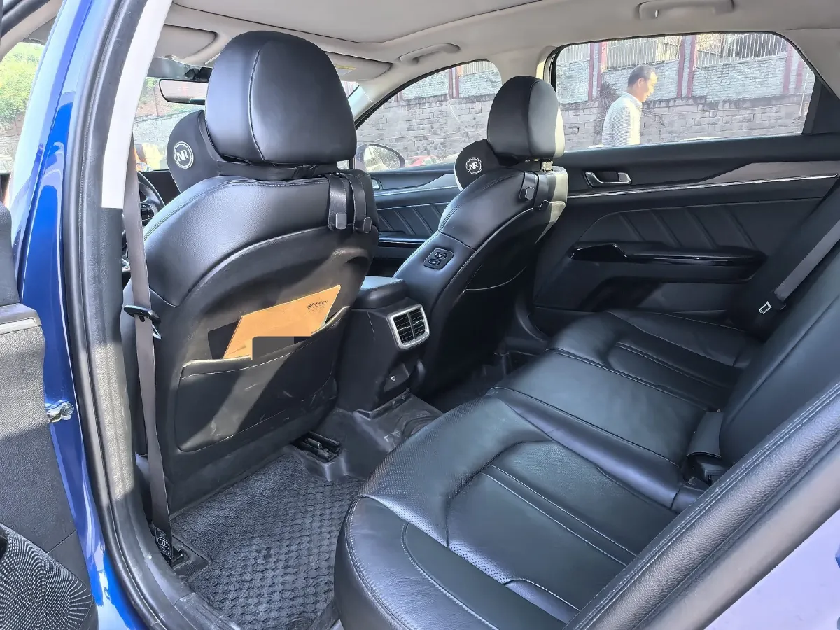 2020 Kia K5 2.0T 240HP L4 8AT,autocango,china used car exporter,china ev exporter,chinese used car exporter,chinese used ev exporter