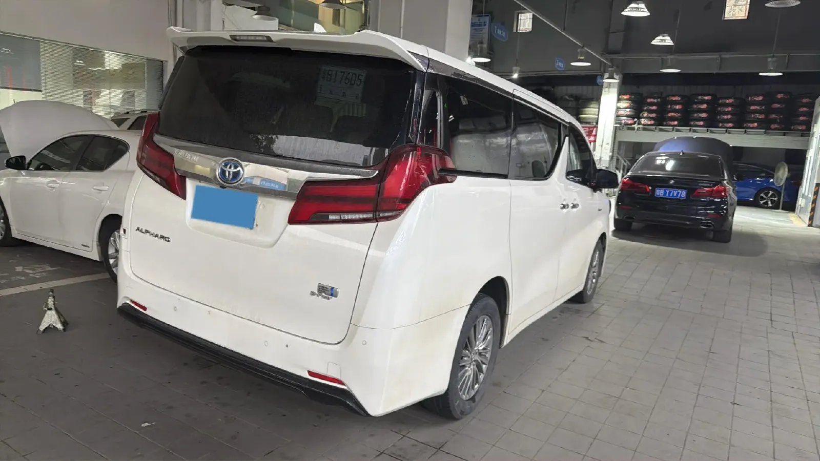 2021 Toyota Alphard 2.5L 117HP L4 E-CVT Hybrid,autocango,china used car exporter,china ev exporter,chinese used car exporter,chinese used ev exporter