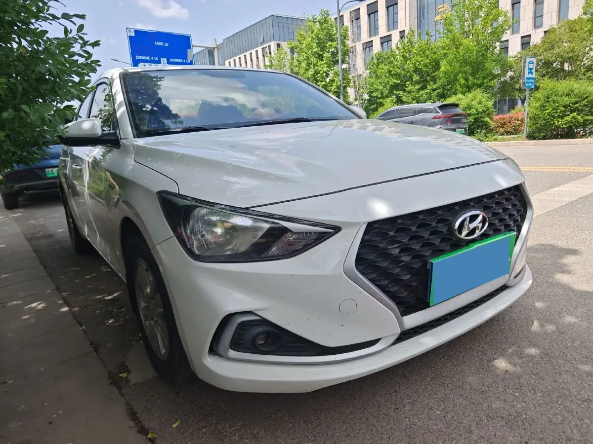 2020 Hyundai Celesta 1.6L 123HP L4 6AT,autocango,china used car exporter,china ev exporter,chinese used car exporter,chinese used ev exporter