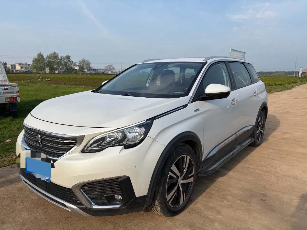 2017 Peugeot 5008 1.6T 167HP L4 6AT,autocango,china used car exporter,china ev exporter,chinese used car exporter,chinese used ev exporter