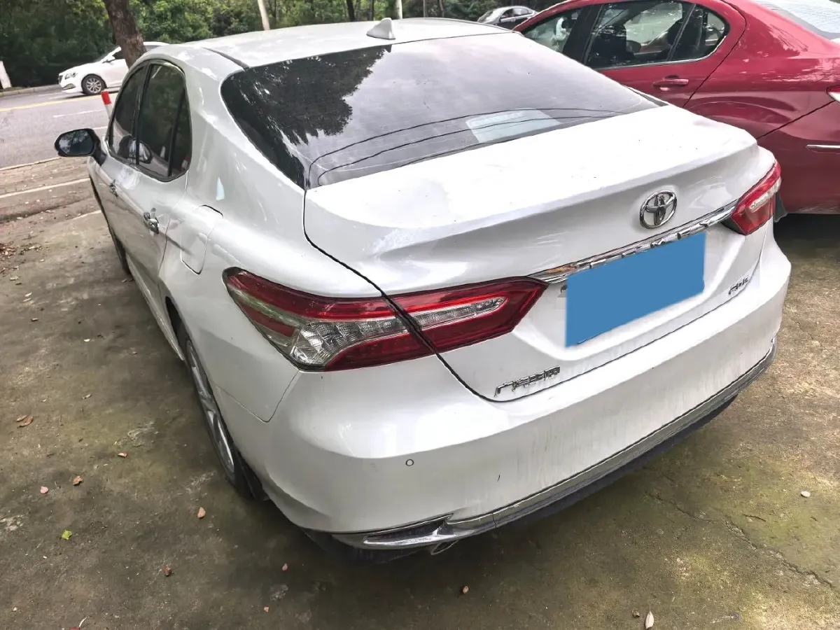 2023 Toyota Camry 2.0L 177HP L4 CVT,autocango,china used car exporter,china ev exporter,chinese used car exporter,chinese used ev exporter